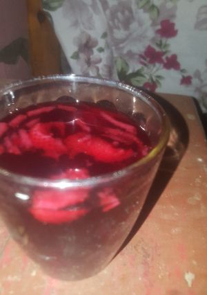 صورة لوصفة كركدي بالفراولة