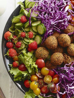A picture of Falafel Salad.