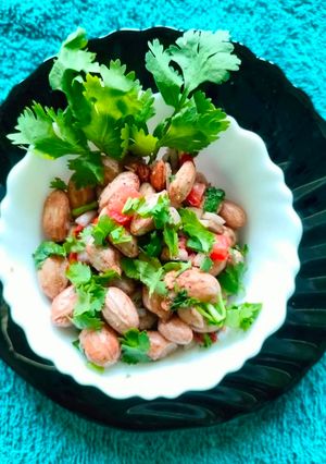 A picture of Peanut salad.