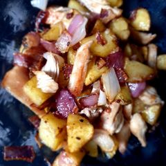 A picture of Pan fried potatoes.