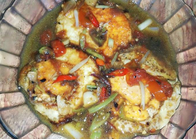 Resep Semur Telor Ceplok yang Lezat Sekali