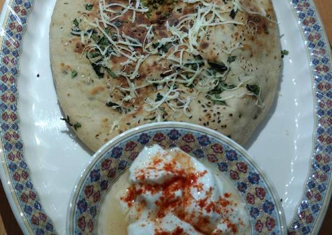 Sprouts moong & paneer kulcha