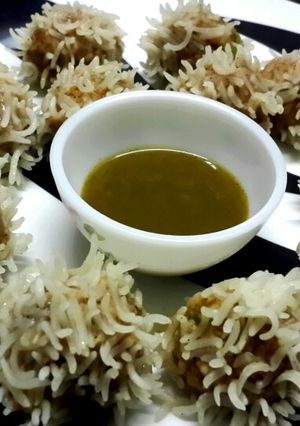 A picture of Soya granules rice flower dumplings.