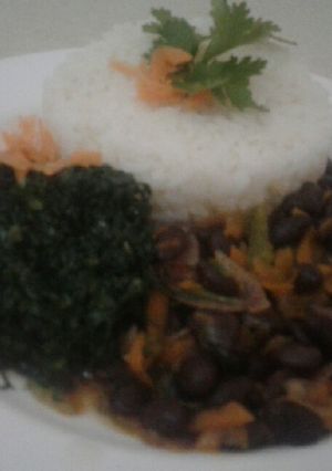 A picture of Balckbeans (njahi).