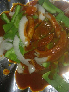Una foto de Mixiote de cerdo c/ nopales en adobo