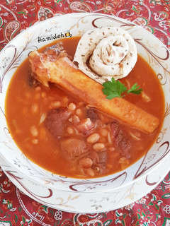 عکسی از دستور خوراک لوبیا با پاچه گوساله😋