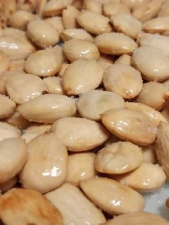 Una foto de Almendras fritas con sal