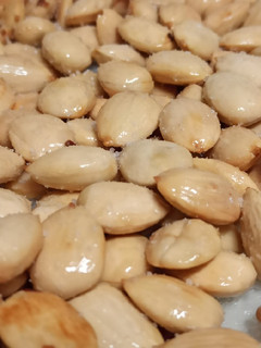Una foto de Almendras fritas con sal