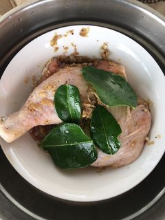 รูปของ นึ่งไก่สมุนไพรคีโต