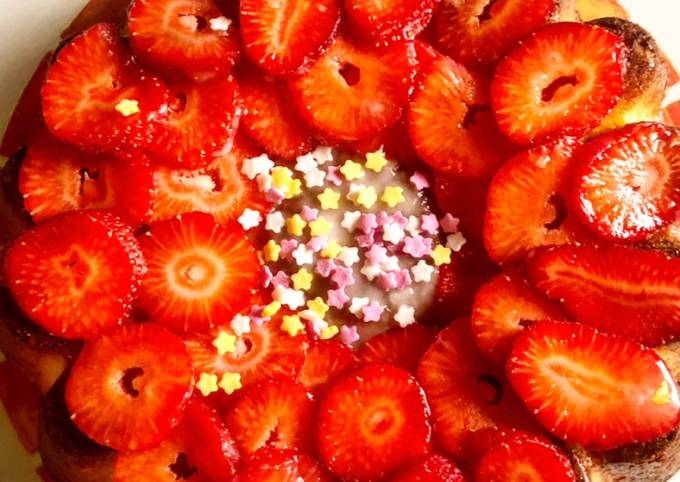 Gâteau au yaourt et fraises