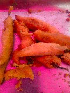 मिर्ची बड़ा (mirchi vada recipe in Hindi) रेसिपी मुख्य फोटो