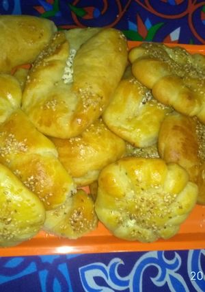 صورة لوصفة فطاير تركيه بالجبنه تحفه هشه جدااا وطعمها شهي