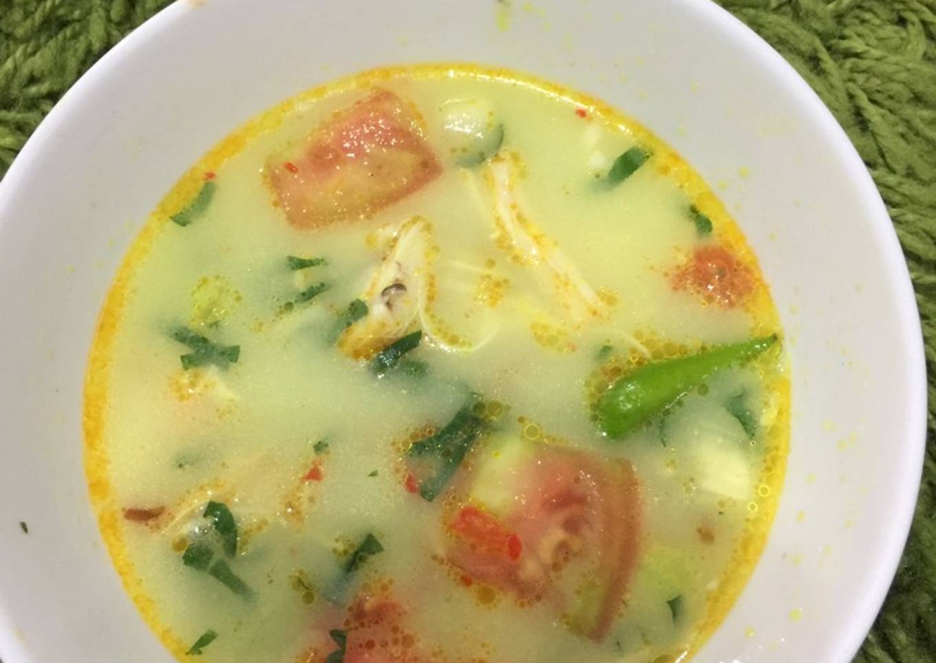 Soto ayam kuah susu