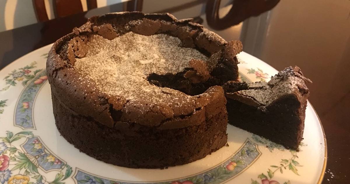 Gateau Au Chocolat Delicious French Chocolate Cake Gluten Free Recipe By Michiyo Cookpad