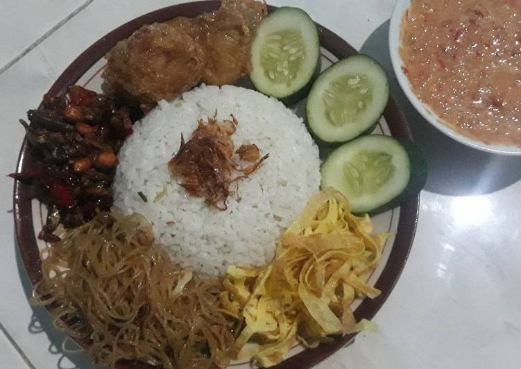 Bagaimana Menyiapkan Nasi uduk betawi rice coooker yang Lezat Sekali