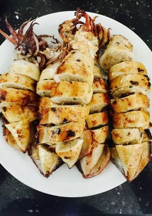 Hình của món Mực nhồi thịt kim chi.