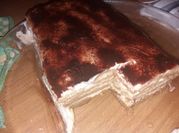Una foto de tiramisú facil con vainillas