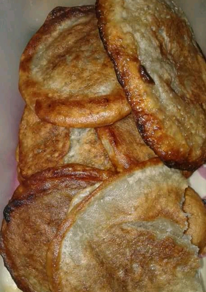 Una foto de Fritas de banano.🥄🍴