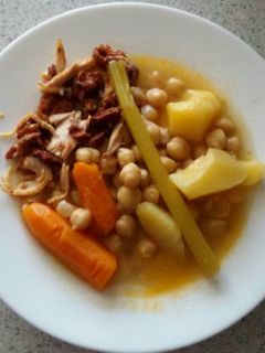 Una foto de Cocido de garbanzos