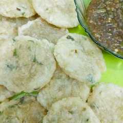 รูปของ Cireng bumbu rujak