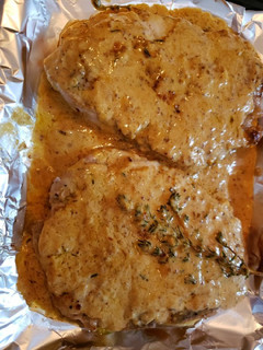 A picture of Dijon pork chop.