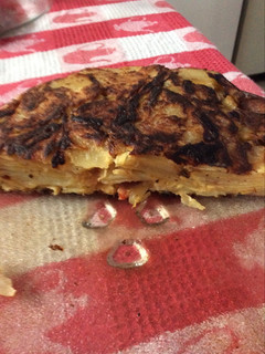 Una foto de Tortilla española 🥔🥔🥔🥔