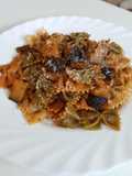 Pasta arrabiata versionada con berenjena