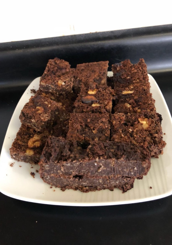 Una foto de BROWNIE de porotos negros