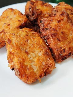 ஹாஷ் பிரவுன்ஸ் (Hash browns recipe in tamil) செய்முறை முக்கிய புகைப்படம்