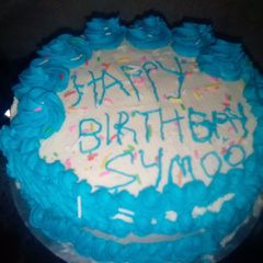 A picture of Buttercream icing.