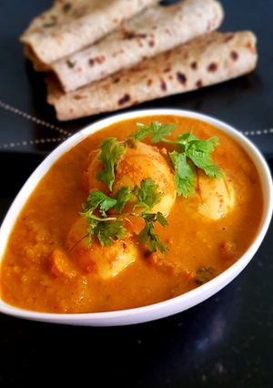 A picture of Spicy egg masala curry.