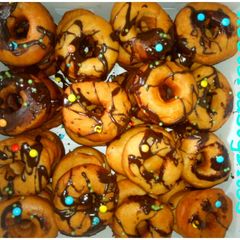 A picture of Donuts.