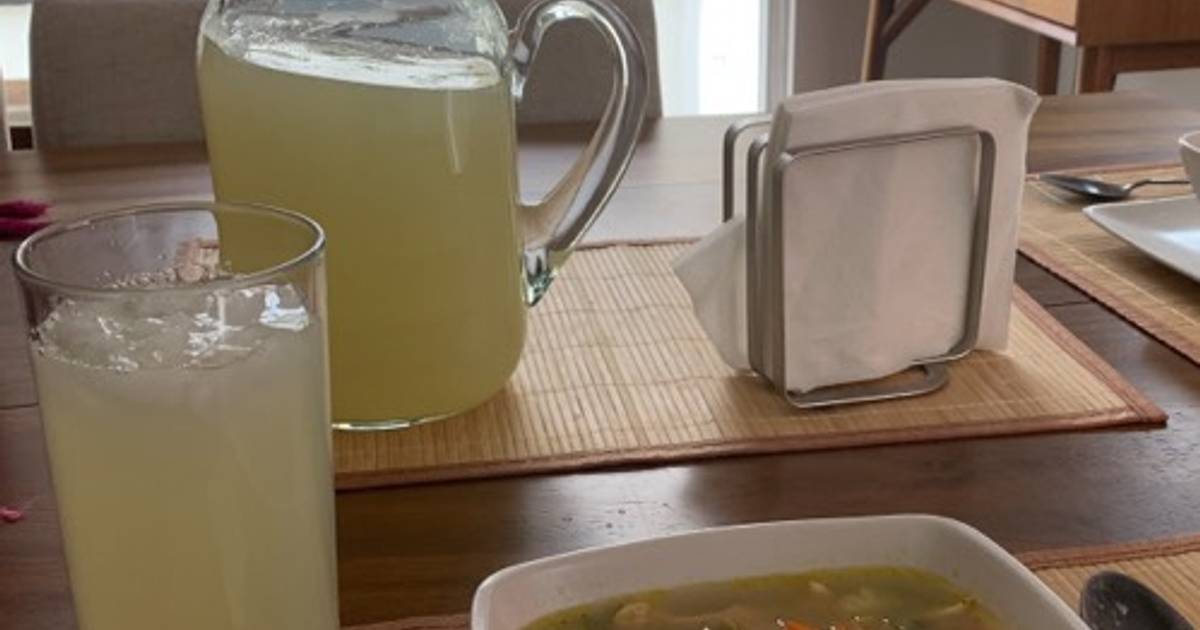 Consomé de pollo Receta de Constanza Infante Ingles Cookpad