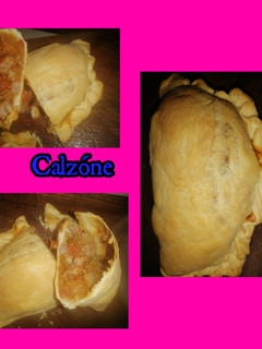 Una foto de Calzone de carne criollo