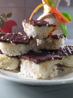 Una foto de Brownie de Coco Sin Harina / Sin Tacc