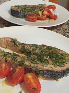 Una foto de Salmón al horno saludable
