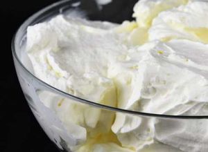 Una foto de Buttercream de Queso Crema