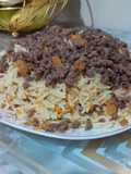رز بلحمه وجزر وزبيب