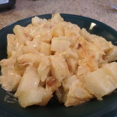A picture of Vegan Cheesy Potatoes.