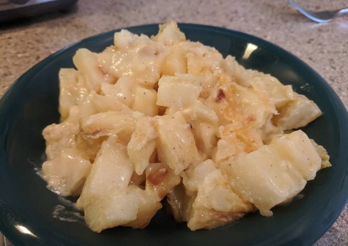 Vegan Cheesy Potatoes