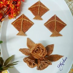 A picture of Sesame jaggery Chikki.