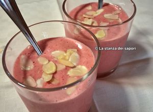 Foto di Gelato Cremoso alle Fragole e Banana con Stevia 🍨🍓🍌