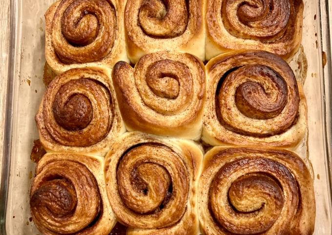 Roulés à la cannelle (cinnamon rolls)