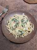 Fettuccine Creamy Bayam