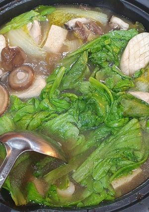 「茼蒿羊肉爐」冬令進補 的食譜成品照片