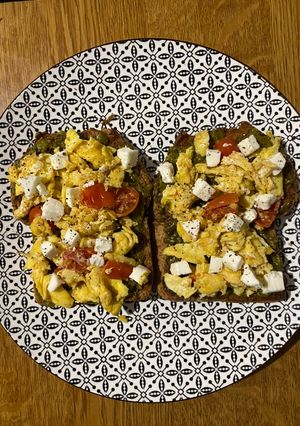 Φωτογραφία της συνταγής Σνακ με αυγά και pesto