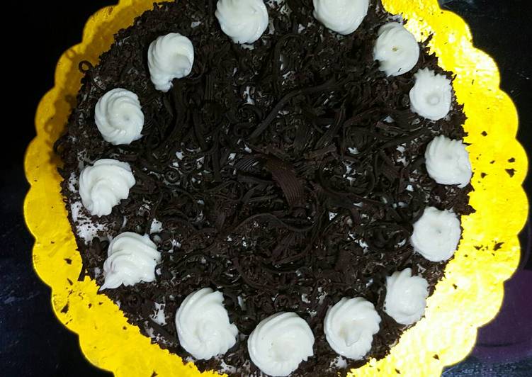 Tutorial mengolah Cake Black forest sederhana sedap