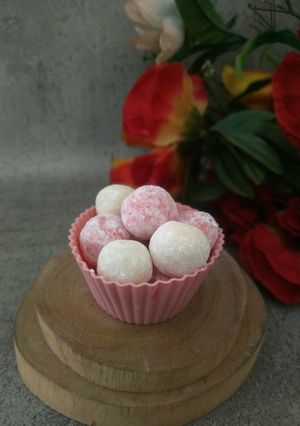 Foto resep Bola bola susu merah putih