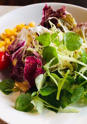 Hình của món Salad mùa thu.