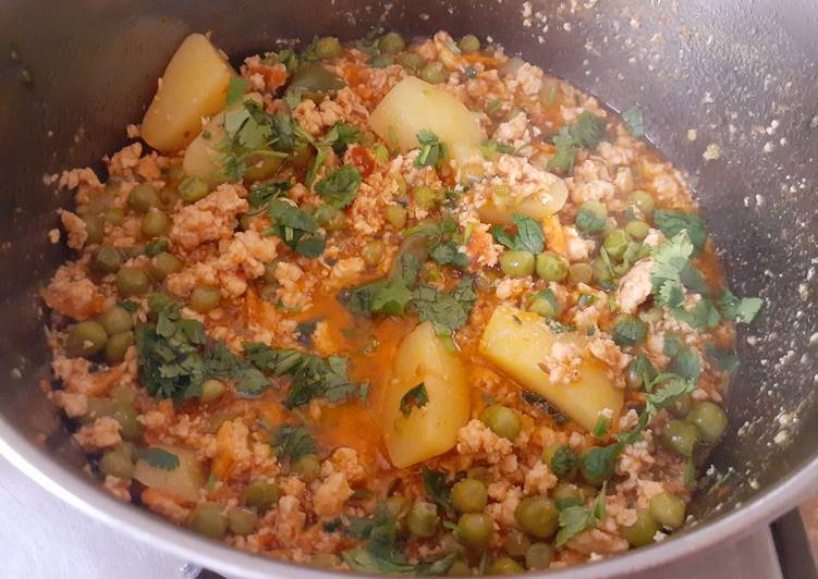 Easiest Way to Make Any-night-of-the-week Chilli Mince Curry 🥘